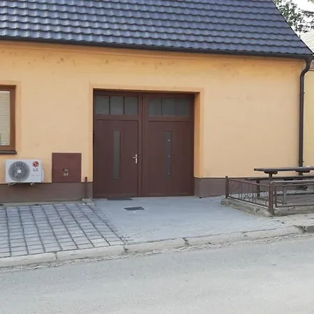 Apartment U Dejva Zajeci *